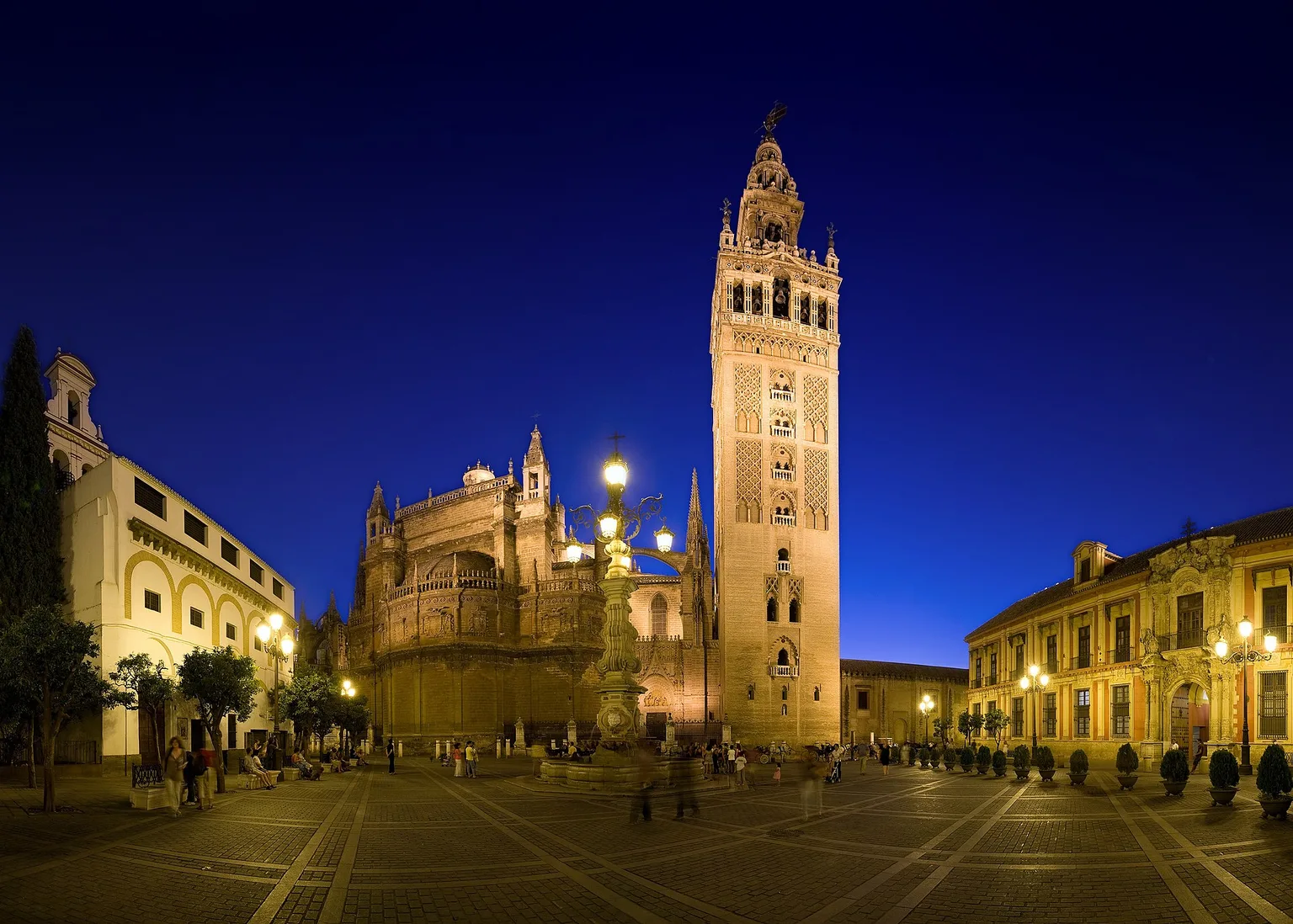 Plaza Virgen de los Reyes at dusk in Seville, Spain